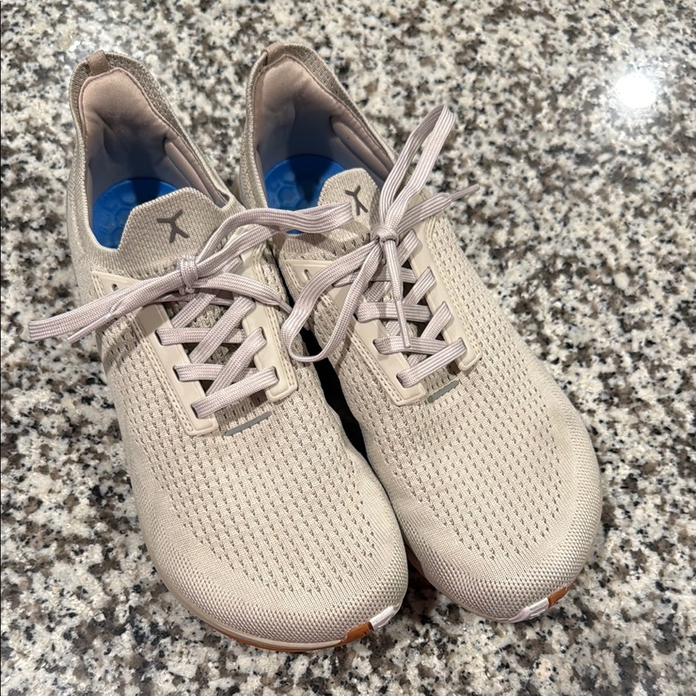 Flux Womens shoes 9 W